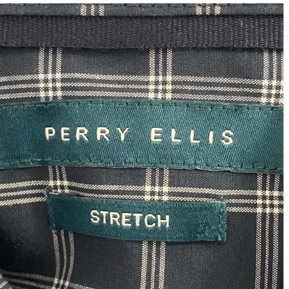Perry Ellis Mens Stretch Dressy Essentials Eclipse Check Shirt 4EHW4065PS. Small
